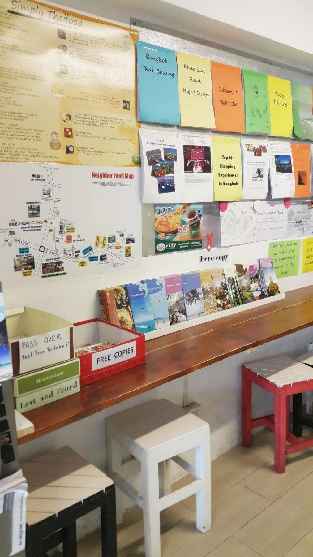 De Talak Hostel Банкок Екстериор снимка