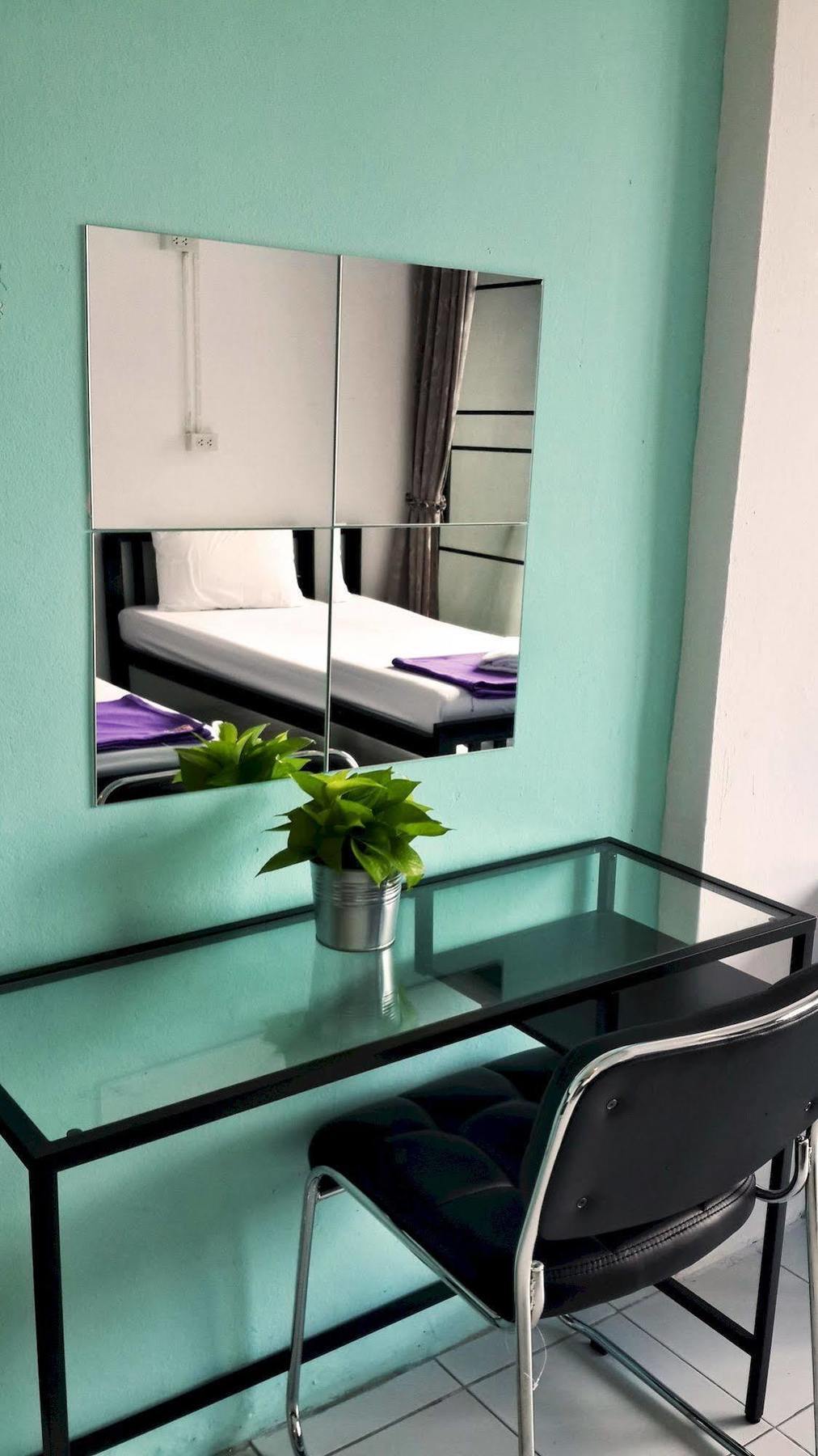 De Talak Hostel Банкок Екстериор снимка